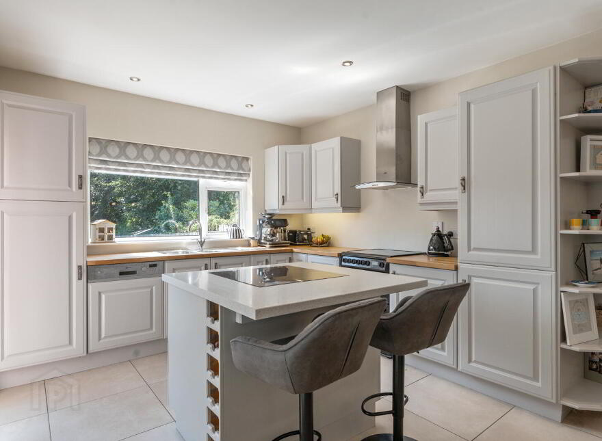 4 Seapark Avenue, Holywood, BT18 0LL
