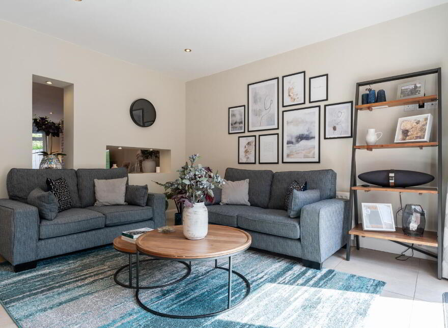 4 Seapark Avenue, Holywood, BT18 0LL