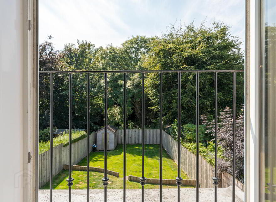 4 Seapark Avenue, Holywood, BT18 0LL