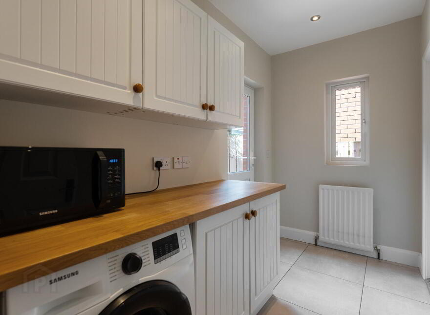 4 Seapark Avenue, Holywood, BT18 0LL