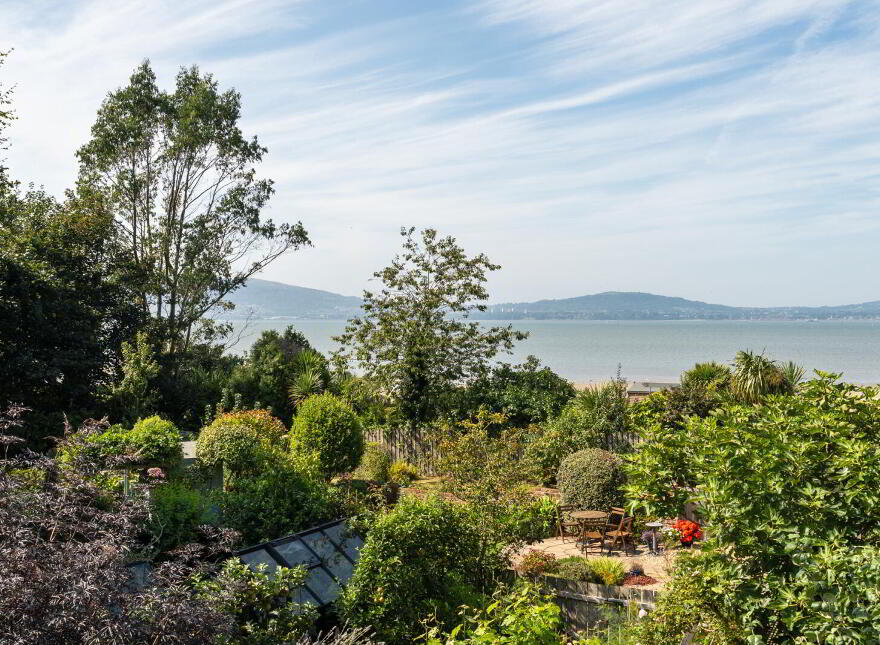 4 Seapark Avenue, Holywood, BT18 0LL