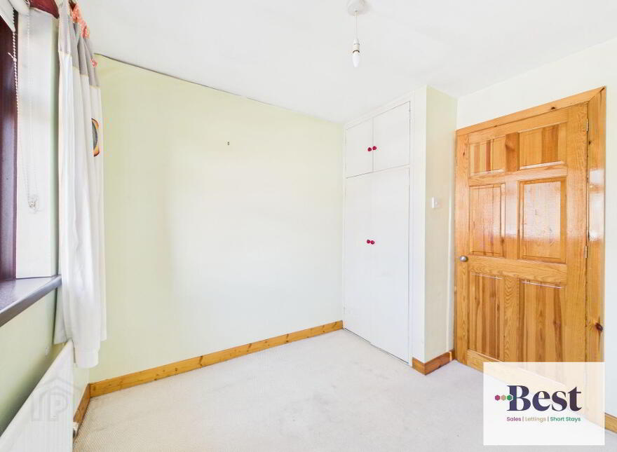 3 Garron Walk, Larne, BT40 2AU