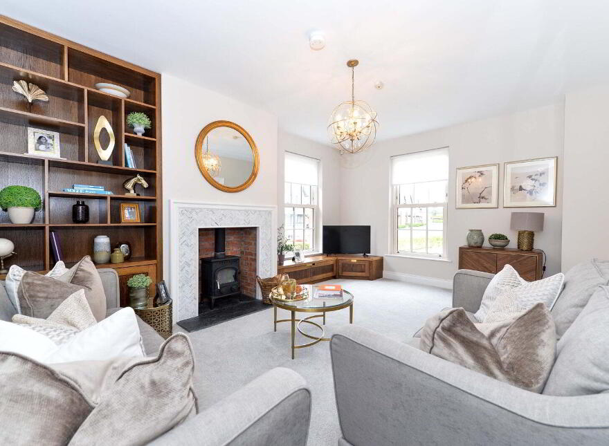 11 Goldenview Park, Carrickfergus, BT38 8RS