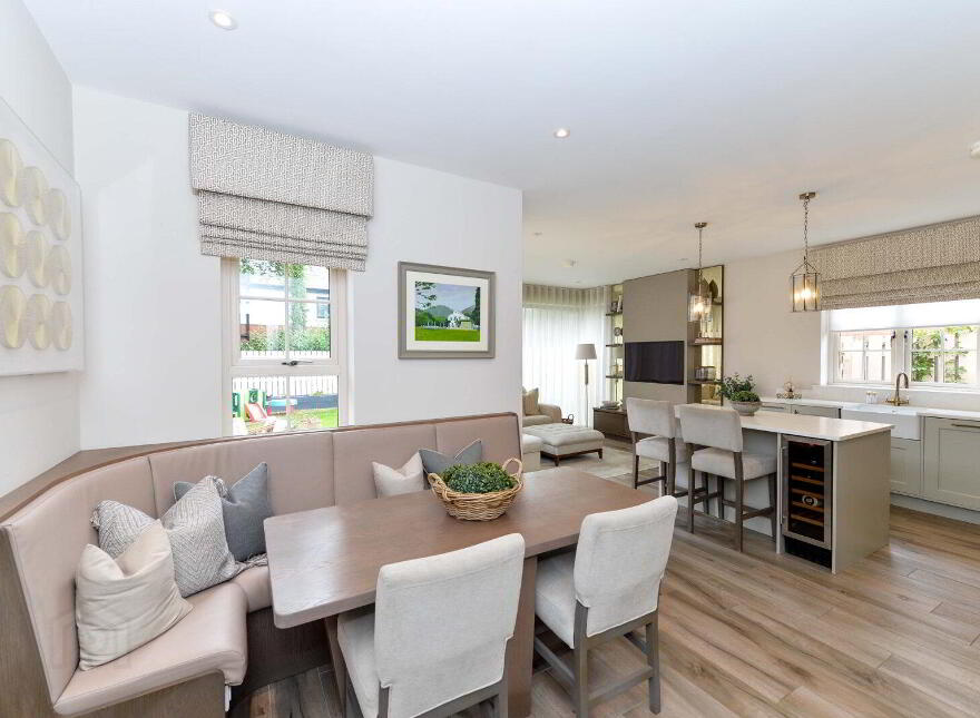 11 Goldenview Park, Carrickfergus, BT38 8RS