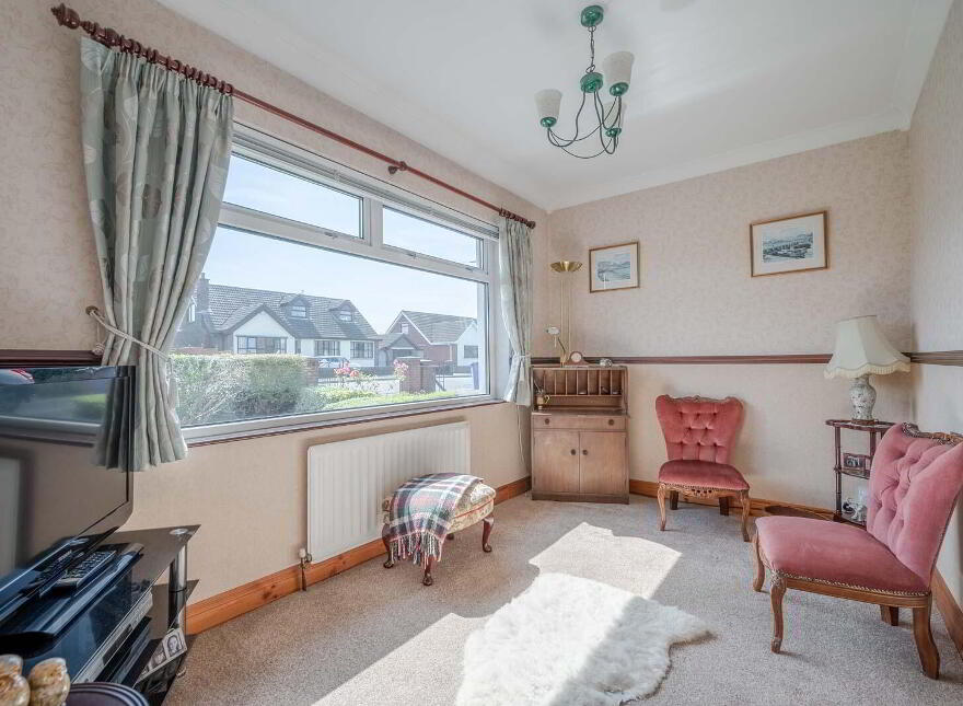 18 Rossdale Road, Bangor, BT19 6BE