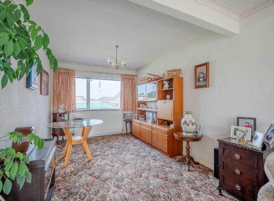 18 Rossdale Road, Bangor, BT19 6BE
