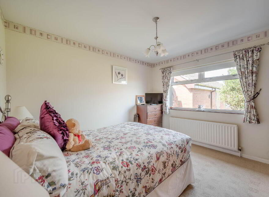 18 Rossdale Road, Bangor, BT19 6BE