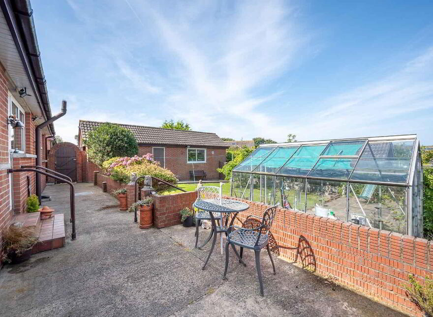 18 Rossdale Road, Bangor, BT19 6BE