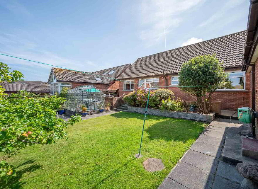 18 Rossdale Road, Bangor, BT19 6BE