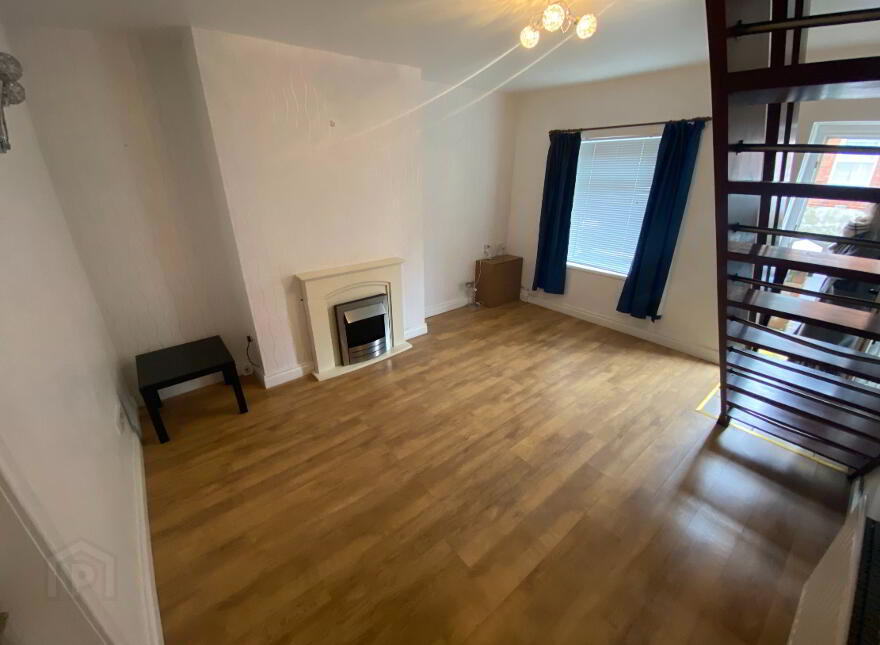 32 Runnymede Parade, Tates Avenue, Belfast South, Belfast, BT12 6NF
