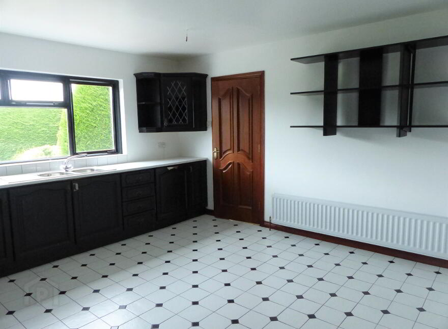 10 Blackpark Road, Toomebridge, BT41 3SL