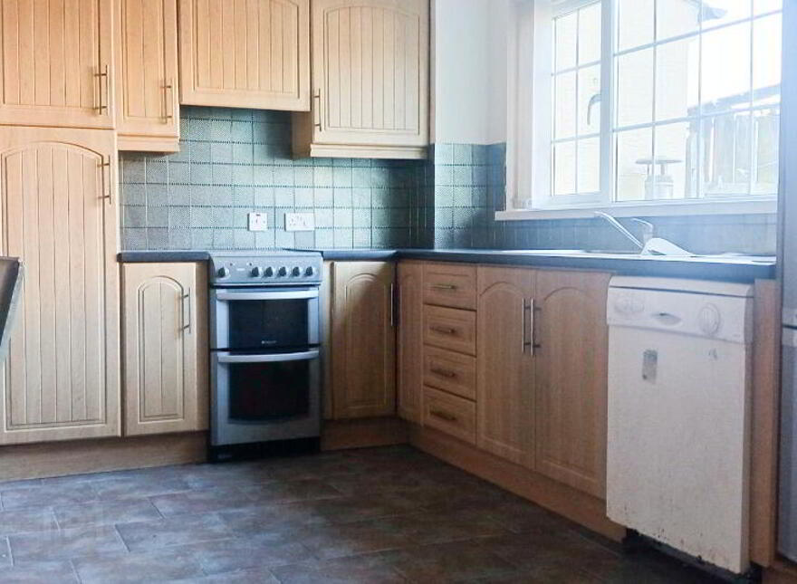 305 Mullacreevie Park, Armagh, BT60 4BE