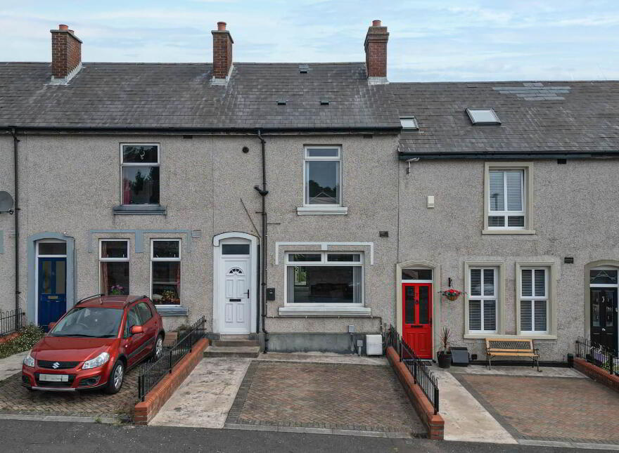 9 Glenville Road, Whiteabbey, Newtownabbey, BT37 0TA photo