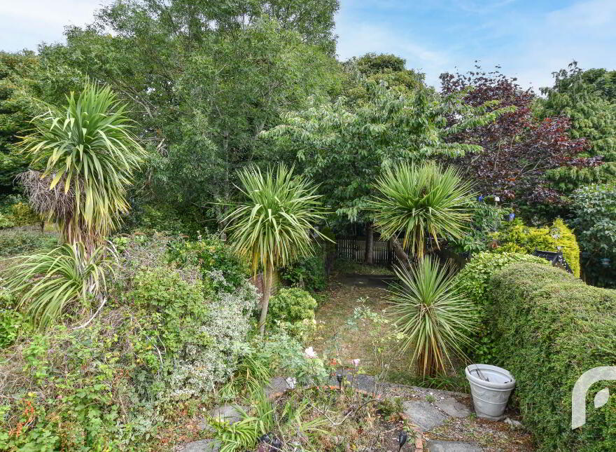 9 Glenville Road, Whiteabbey, Newtownabbey, BT37 0TA