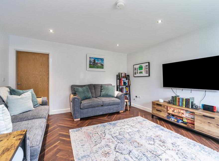 3 Ayrshire Meadows, Lisburn, BT28 2DU