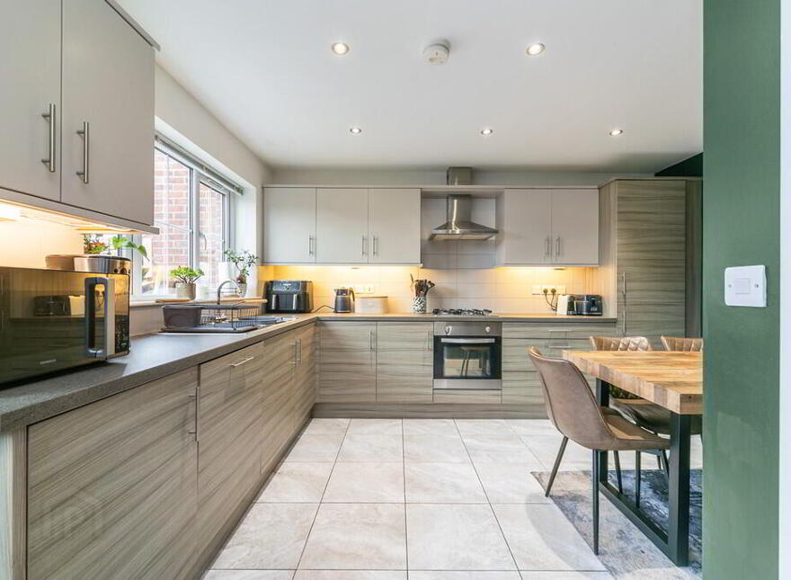 3 Ayrshire Meadows, Lisburn, BT28 2DU