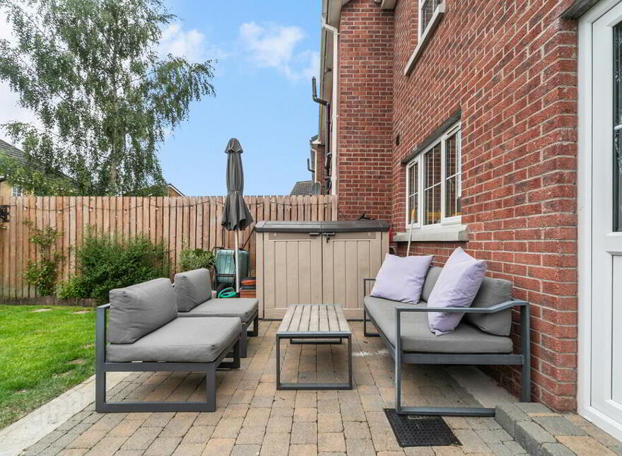 3 Ayrshire Meadows, Lisburn, BT28 2DU