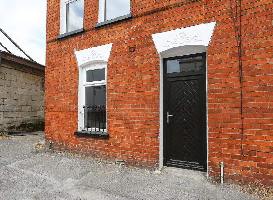 2 Wayland Street, Belfast, BT5 5GU