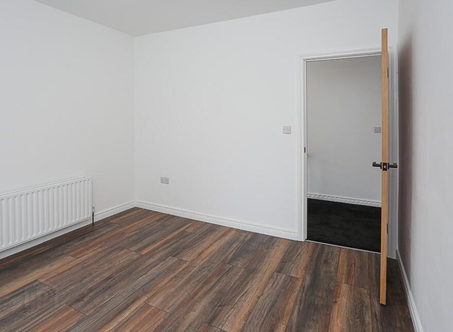2 Wayland Street, Belfast, BT5 5GU