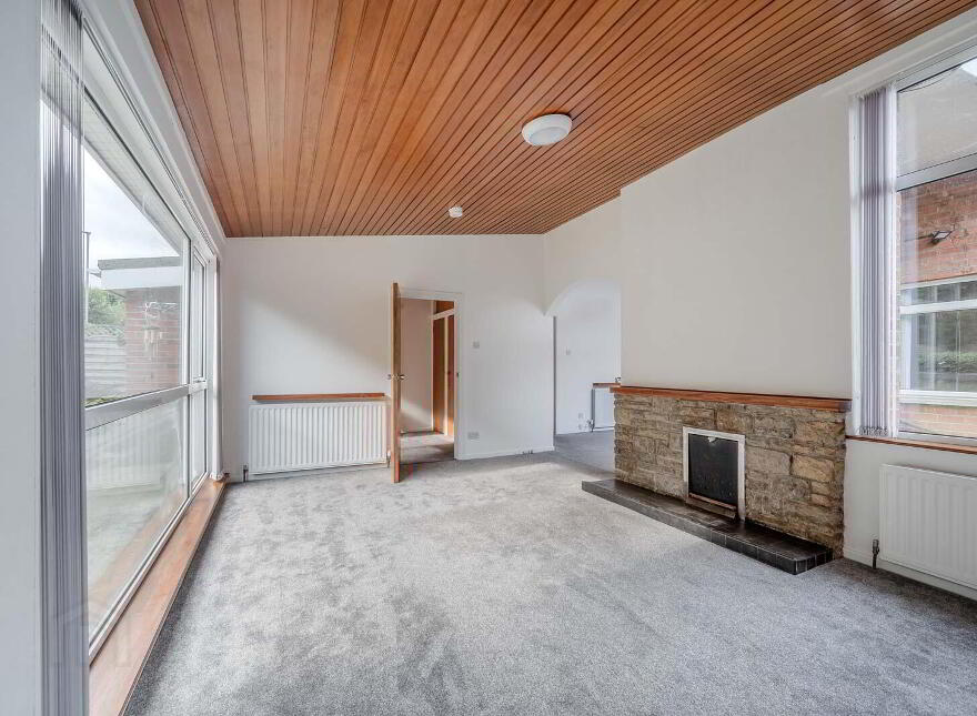 5 Kintyre Avenue, Holywood, BT18 0LY