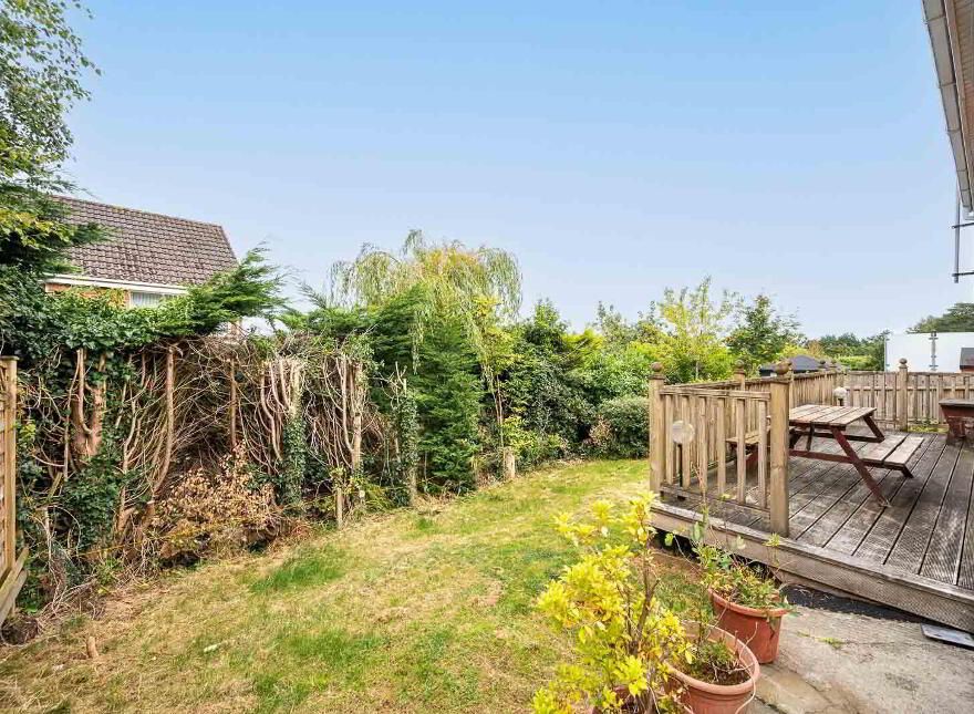 5 Kintyre Avenue, Holywood, BT18 0LY