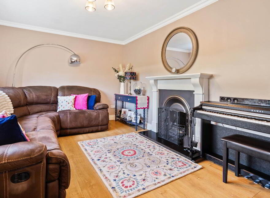 15 Abbey Park, Manorcunningham, F92D324