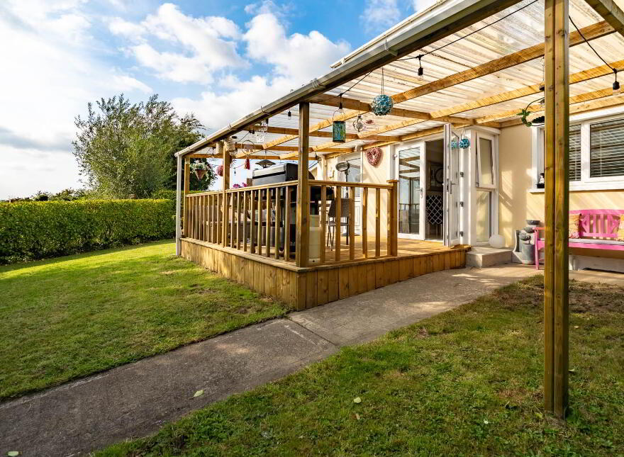 15 Abbey Park, Manorcunningham, F92D324