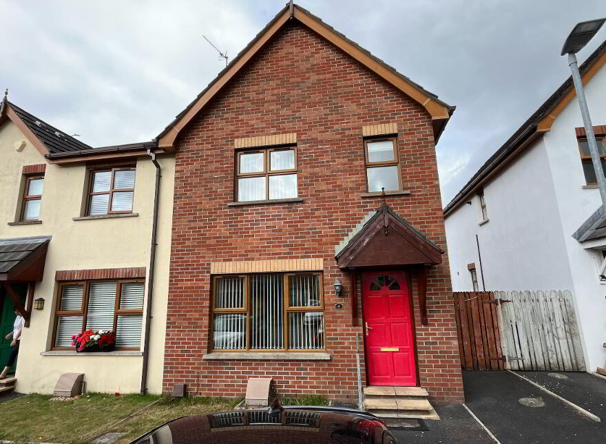 4 School House Mews, Dollingstown, BT66 7TU photo