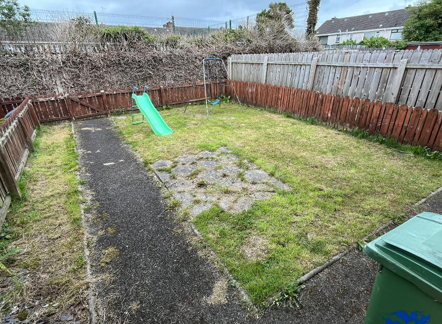 4 School House Mews, Dollingstown, BT66 7TU
