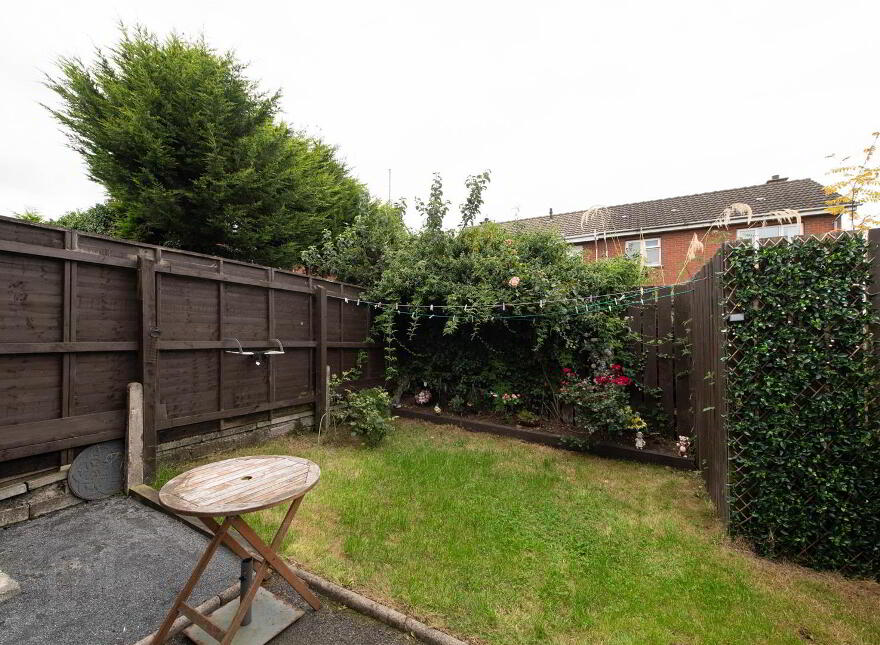 5 Muskett Drive, Carryduff, Belfast, BT8 8QN