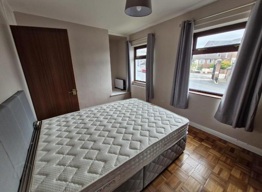 28 Monaghan Row, Newry, BT35 8DL