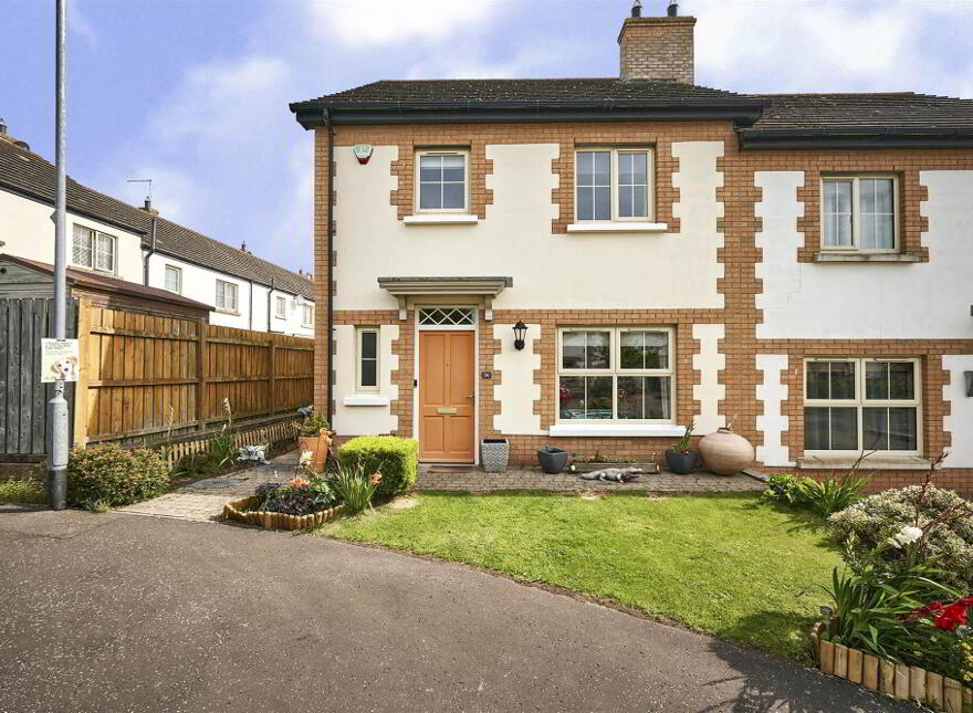 36 Coopers Mill Court, Dundonald, Belfast, BT16 1SZ photo