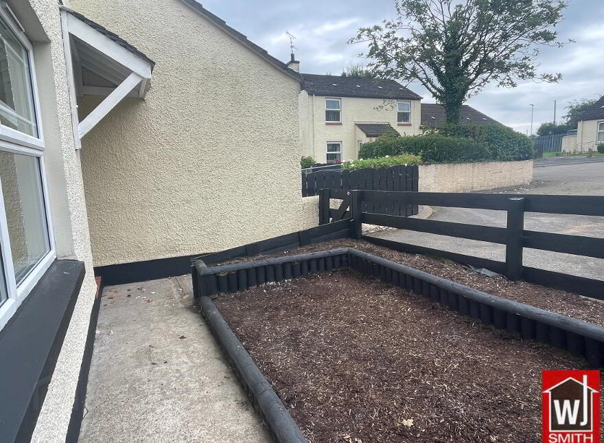 77 Castleview Park, Omagh, BT79 7SQ
