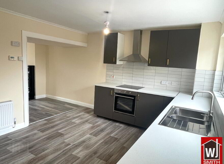 77 Castleview Park, Omagh, BT79 7SQ