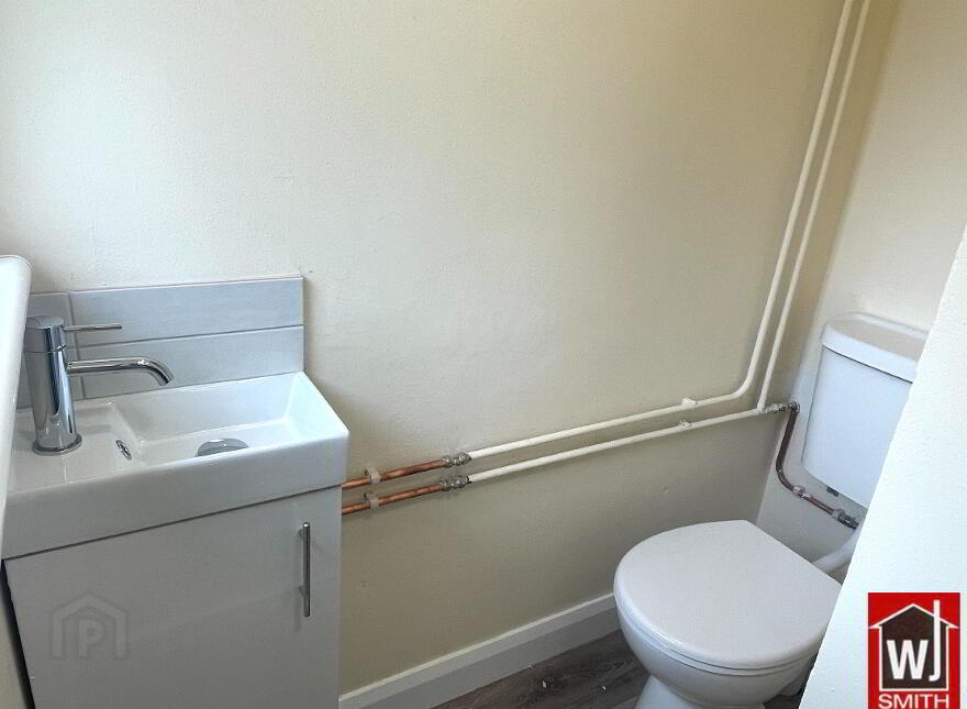 77 Castleview Park, Omagh, BT79 7SQ
