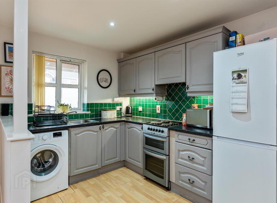31 Whitethorn Avenue, Newtownards, BT23 8WT