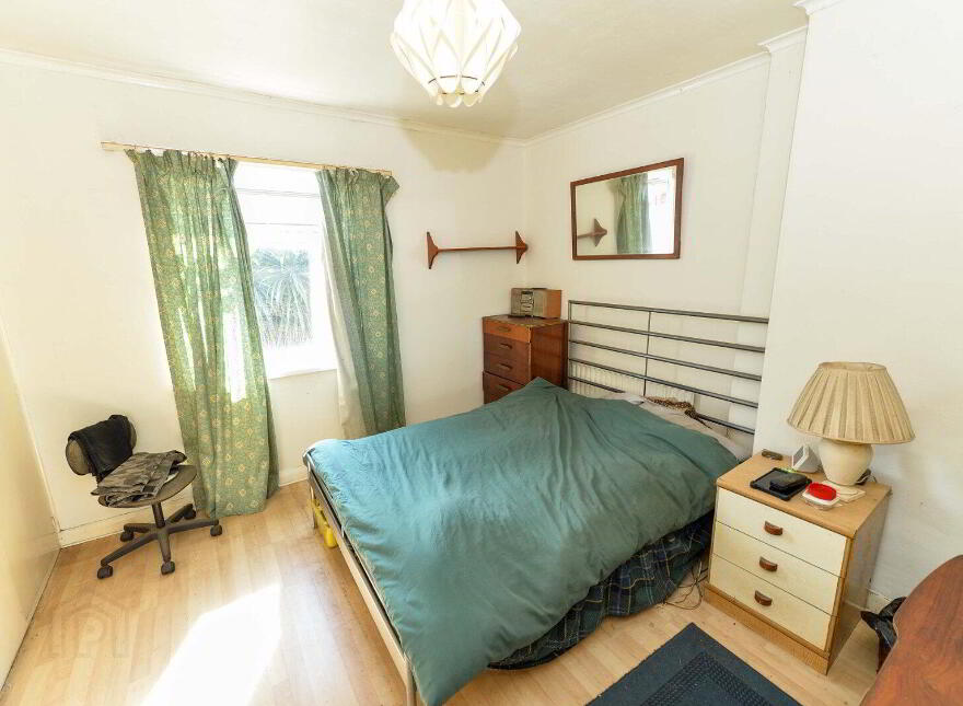 35 Oakdene Parade, Belfast, BT4 1LB