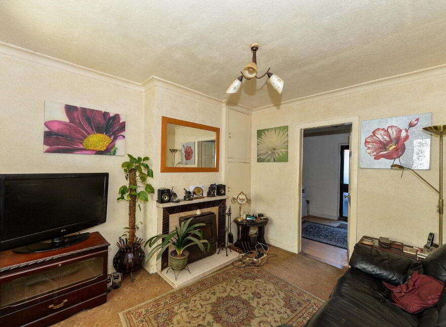 35 Oakdene Parade, Belfast, BT4 1LB