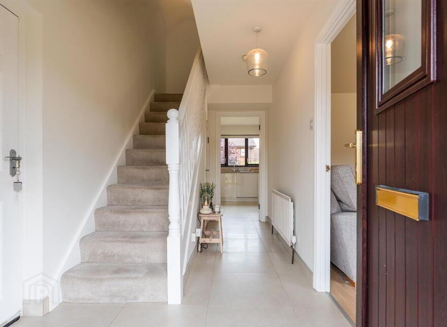 33 Lord Wardens Grange, Bangor, BT19 1YN