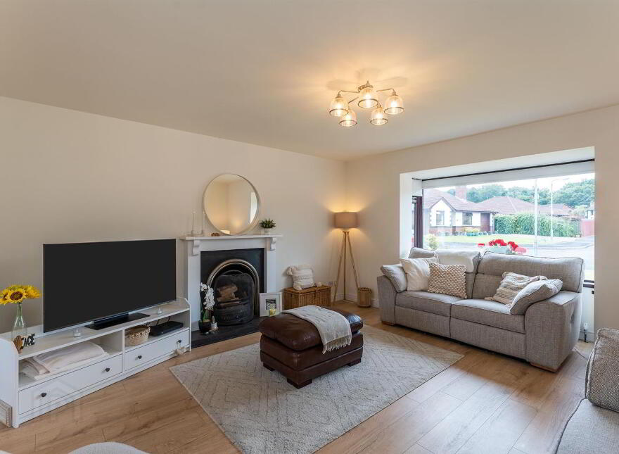 33 Lord Wardens Grange, Bangor, BT19 1YN
