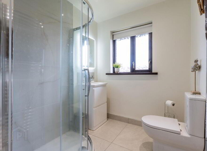 33 Lord Wardens Grange, Bangor, BT19 1YN