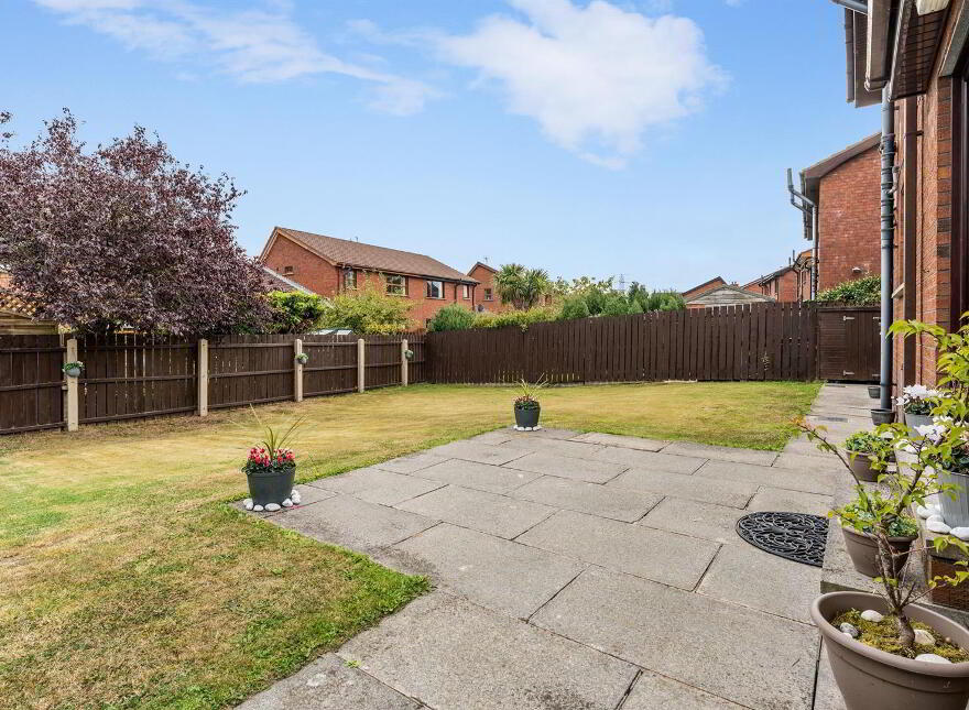 33 Lord Wardens Grange, Bangor, BT19 1YN