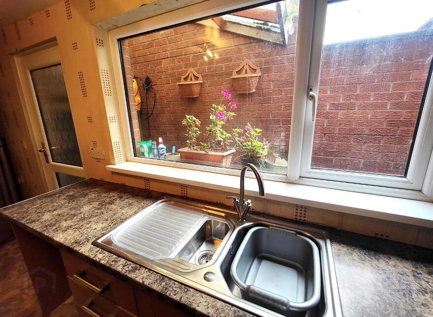 42 Woodvale Street, Belfast, BT13 3DB