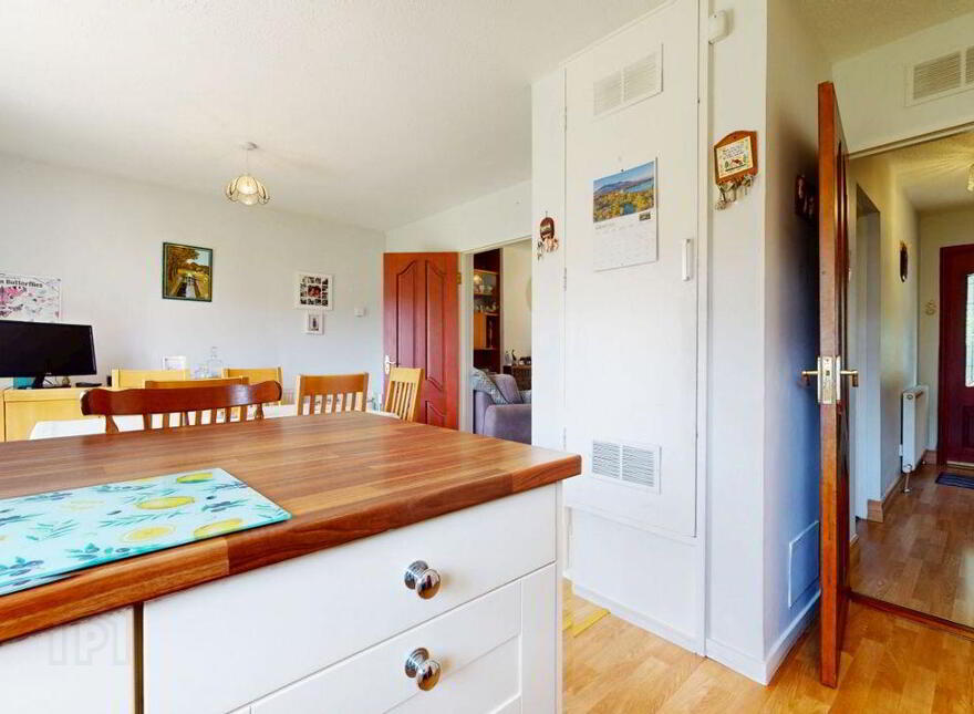 7 Blunden Drive, Dublin, D13