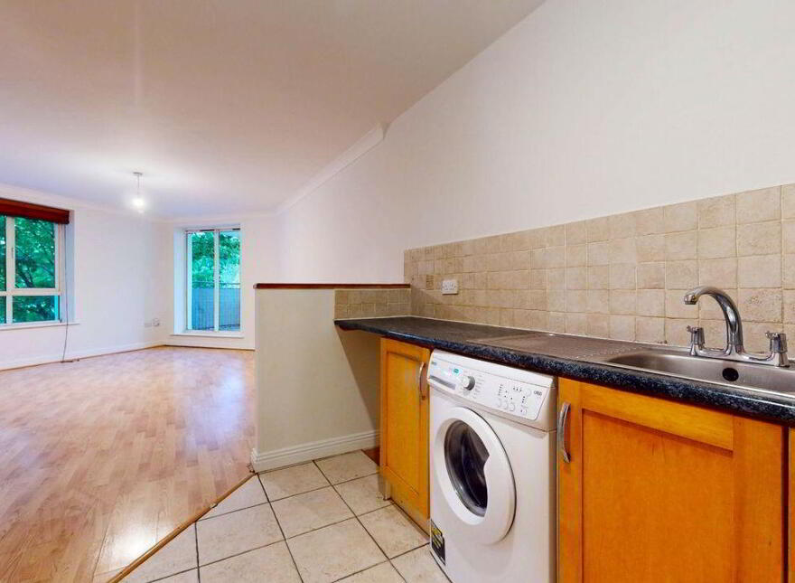 Apartment 1 Oakhouse, Applewood Main Street, Applewood, Swords