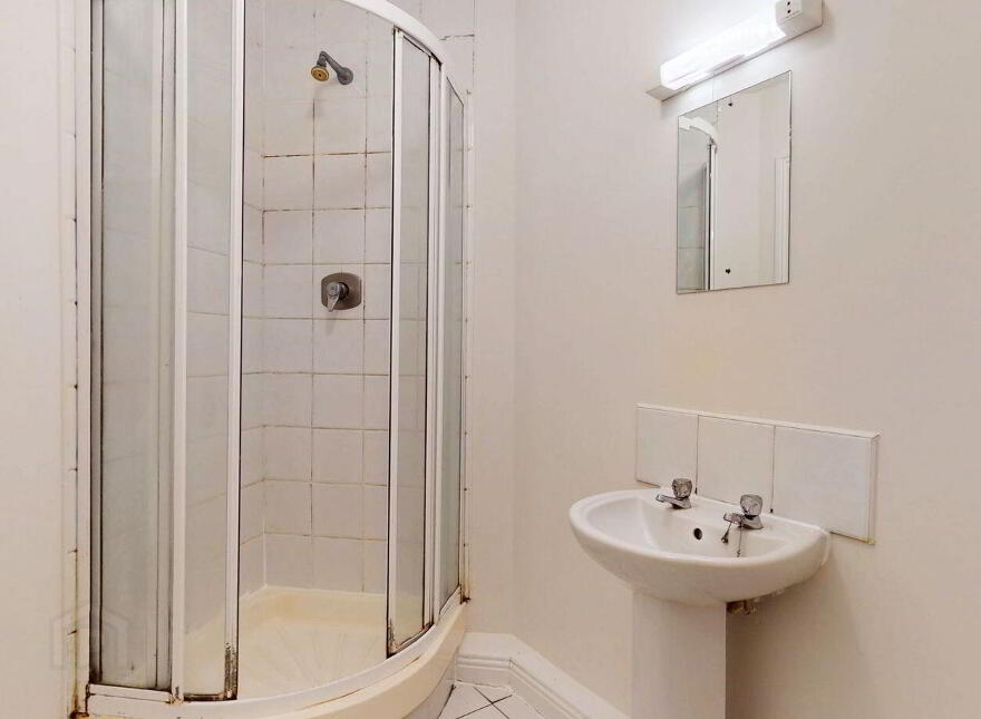 Apartment 1 Oakhouse, Applewood Main Street, Applewood, Swords