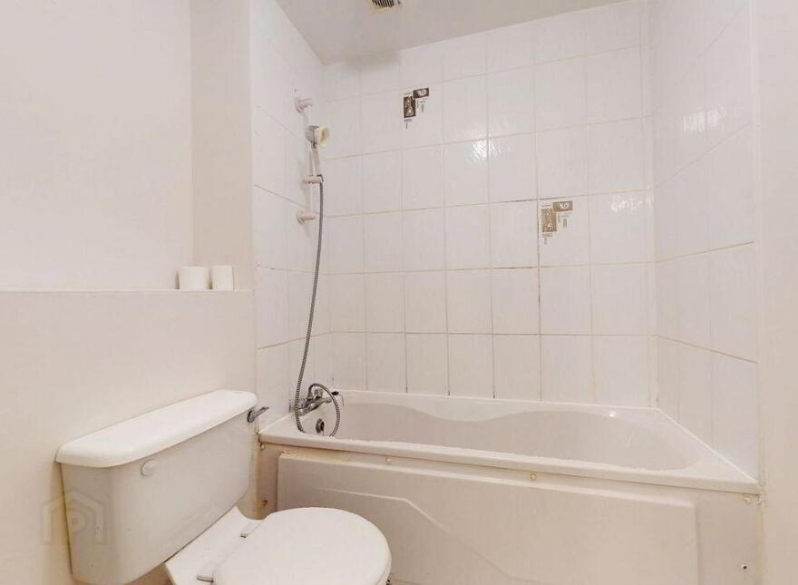 Apartment 1 Oakhouse, Applewood Main Street, Applewood, Swords