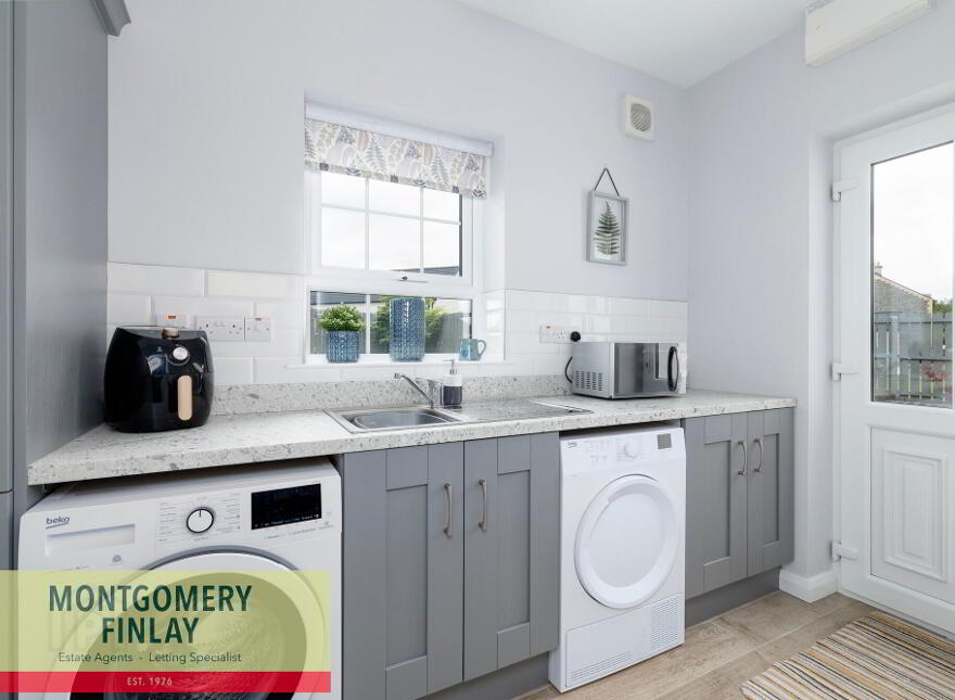 37 Lough View Meadows, Enniskillen, BT74 5PG