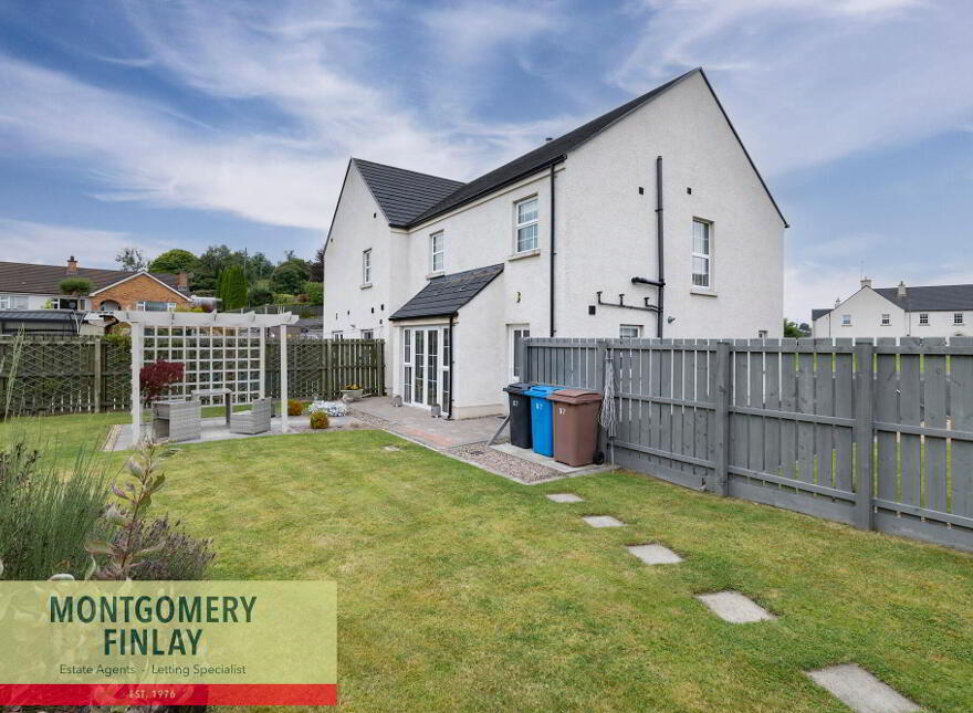 37 Lough View Meadows, Enniskillen, BT74 5PG