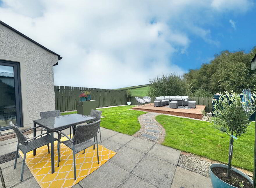 28 Highfield Drive, Omagh, BT79 7WN